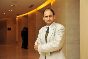 Viral Acharya, deputy governor of the Reserve Bank of India, resigned six months before his term ends, Business Standard reported, citing him.((Mint File Photo )) Viral Acharya, deputy governor of the Reserve Bank of India, resigned six months before his term ends, Business Standard reported, citing him.((Mint File Photo ))