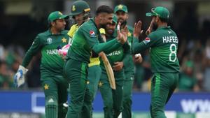 Pakistan's Mohammad Amir celebrates taking the wicket of South Africa's Faf du Plessis.(Action Images via Reuters) Pakistan's Mohammad Amir celebrates taking the wicket of South Africa's Faf du Plessis.(Action Images via Reuters)