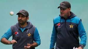 ICC Cricket World Cup - Pakistan Nets - Emirates Old Trafford, Manchester, Britain - June 15, 2019 Pakistan coach Mickey Arthur and Sarfaraz Ahmed during nets(Action Images via Reuters) ICC Cricket World Cup - Pakistan Nets - Emirates Old Trafford, Manchester, Britain - June 15, 2019 Pakistan coach Mickey Arthur and Sarfaraz Ahmed during nets(Action Images via Reuters)