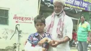 Faijan (7), the victim, said, “My left hand was fractured but they plastered my right hand.”(ANI Photo) Faijan (7), the victim, said, “My left hand was fractured but they plastered my right hand.”(ANI Photo)