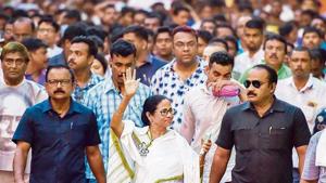 Bengal CM Mamata Banerjee at a rally in Kolkata on May 15((PTI Photo/Ashok Bhaumik)) Bengal CM Mamata Banerjee at a rally in Kolkata on May 15((PTI Photo/Ashok Bhaumik))