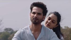 Shahid Kapoor and Kiara Advani play lead roles in Kabir Singh. Shahid Kapoor and Kiara Advani play lead roles in Kabir Singh.