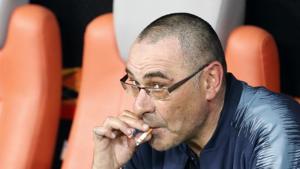 File image of former Chelsea head coach Maurizio Sarri smokes a cigarette on the bench after winning the Europa League Final(AP) File image of former Chelsea head coach Maurizio Sarri smokes a cigarette on the bench after winning the Europa League Final(AP)