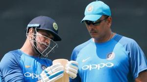 Ravi Shastri with MS Dhoni(REUTERS) Ravi Shastri with MS Dhoni(REUTERS)