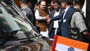 Home Minister Amit Shah leaves after visiting family members of a slain police officer Arshad Khan, who was killed during attack by militants in Anantnag in south of Srinagar, in Srinagar on June 27, 2019.(AFP) Home Minister Amit Shah leaves after visiting family members of a slain police officer Arshad Khan, who was killed during attack by militants in Anantnag in south of Srinagar, in Srinagar on June 27, 2019.(AFP)
