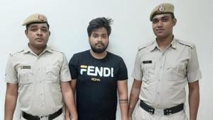 The police on Friday arrested a man for allegedly duping his acquaintance of ₹1.70 lakh.(Sourced) The police on Friday arrested a man for allegedly duping his acquaintance of ₹1.70 lakh.(Sourced)
