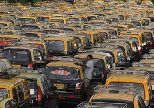 Decades ago, the city had 63,000 black-and-yellow taxis.(HT FILE) Decades ago, the city had 63,000 black-and-yellow taxis.(HT FILE)