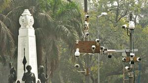Installation of 1.4 lakh CCTV cameras in residential colonies and markets across the city began this month. (HT Photo) Installation of 1.4 lakh CCTV cameras in residential colonies and markets across the city began this month. (HT Photo)