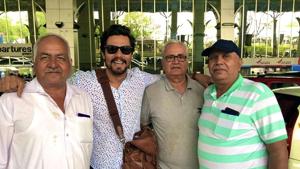 Randeep Hooda made the most of his flight being diverted to Nagpur. Randeep Hooda made the most of his flight being diverted to Nagpur.