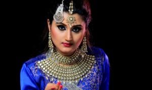 Kathak dancer Arushi Nishank has been working for the cause of cleaning rivers since 18 years. Kathak dancer Arushi Nishank has been working for the cause of cleaning rivers since 18 years.