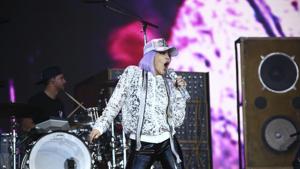 Singer Miley Cyrus performs on the final day of Glastonbury Festival at Worthy Farm, Somerset, England.(Joel C Ryan/Invision/AP) Singer Miley Cyrus performs on the final day of Glastonbury Festival at Worthy Farm, Somerset, England.(Joel C Ryan/Invision/AP)