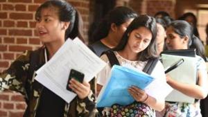 The number of students who have scored above 95 per cent in CBSE board is 57,000 and in ICSE board it is 21,000 in the state(PICTURE FOR REPRESENTATIONAL PURPOSES ONLY) The number of students who have scored above 95 per cent in CBSE board is 57,000 and in ICSE board it is 21,000 in the state(PICTURE FOR REPRESENTATIONAL PURPOSES ONLY)