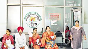 Nearly 15 lakh families in Punjab under Socio Economic Caste Census were to be benefitted under Ayushman Bharat scheme.(HT File Photo) Nearly 15 lakh families in Punjab under Socio Economic Caste Census were to be benefitted under Ayushman Bharat scheme.(HT File Photo)