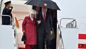 Turkish President Recep Tayyip Erdogan and his wife Emine Erdogan arrive at Kansai airport in Izumisano city, Osaka prefecture, on June 27, 2019 ahead of the G20 Osaka Summit.(AFP) Turkish President Recep Tayyip Erdogan and his wife Emine Erdogan arrive at Kansai airport in Izumisano city, Osaka prefecture, on June 27, 2019 ahead of the G20 Osaka Summit.(AFP)