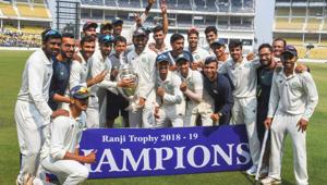 A file photo of Vidarbha celebrating after winning the 2018-19 Ranji Trophy.(PTI) A file photo of Vidarbha celebrating after winning the 2018-19 Ranji Trophy.(PTI)