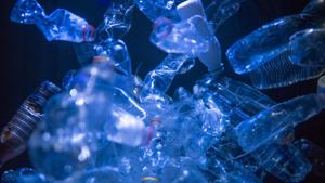 Plastic bottles floating in the sea(Getty Images/iStockphoto) Plastic bottles floating in the sea(Getty Images/iStockphoto)