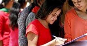 Only 94,575 aspirants applied for undergraduate (UG) engineering courses – bachelor of engineering (BE) and bachelor of technology (BTech) – in the state this year.(Photo by Arun Sharma / HT file photo) Only 94,575 aspirants applied for undergraduate (UG) engineering courses – bachelor of engineering (BE) and bachelor of technology (BTech) – in the state this year.(Photo by Arun Sharma / HT file photo)