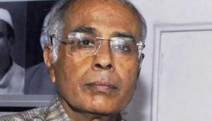Sanathan Sanstha lawyer Sanjiv Punalekar, the alleged mastermind in the Narendra Dabholkar murder case, was granted conditional bail on Friday by a special Unlawful Activities Prevention Act (UAPA ) court.(PTI) Sanathan Sanstha lawyer Sanjiv Punalekar, the alleged mastermind in the Narendra Dabholkar murder case, was granted conditional bail on Friday by a special Unlawful Activities Prevention Act (UAPA ) court.(PTI)