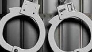 A 19-year-old man was arrested for allegedly robbing a cab driver last month after firing at him on National Highway 24 near Khichripur here(HT File) A 19-year-old man was arrested for allegedly robbing a cab driver last month after firing at him on National Highway 24 near Khichripur here(HT File)