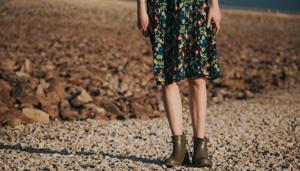 This monsoon season, go for these style essentials.(Unsplash) This monsoon season, go for these style essentials.(Unsplash)