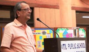The mentor spoke about spiritual awareness and harmony of mind, body and soul(HT) The mentor spoke about spiritual awareness and harmony of mind, body and soul(HT)