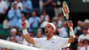 Spain's Roberto Bautista Agut celebrates after winning his quarter final match against Argentina's Guido Pella.(REUTERS) Spain's Roberto Bautista Agut celebrates after winning his quarter final match against Argentina's Guido Pella.(REUTERS)