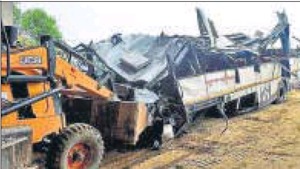A probe panel has held the bus driver responsible for the recent accident on Yamuna Expressway .(ANI File) A probe panel has held the bus driver responsible for the recent accident on Yamuna Expressway .(ANI File)