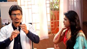 Gorilla stars Jiiva and Shalini Pandey in lead roles. Gorilla stars Jiiva and Shalini Pandey in lead roles.