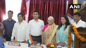 Goa Chief Minister Pramod Sawant and Governor Mridula Sinha with the four new ministers after they were sworn in on Saturday.(ANI) Goa Chief Minister Pramod Sawant and Governor Mridula Sinha with the four new ministers after they were sworn in on Saturday.(ANI)
