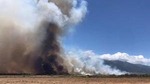 A wildfire is seen on the island of Maui, Hawaii, U.S., July 11, 2019 in this video grab taken from social media, July 12, 2019. John Sandbach Photography/Instagram@sandbachspics via REUTERS(John Sandbach Photography) A wildfire is seen on the island of Maui, Hawaii, U.S., July 11, 2019 in this video grab taken from social media, July 12, 2019. John Sandbach Photography/Instagram@sandbachspics via REUTERS(John Sandbach Photography)