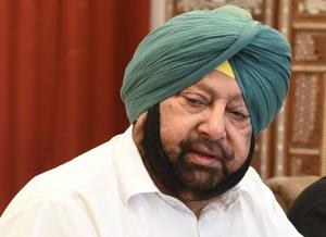 Punjab chief minister Captain Amarinder Singh on Monday said that if his cabinet colleague Navjot Singh Sidhu did not want to do his job, there was nothing he could do about it.(Sanjeev Sharma/HT Photo) Punjab chief minister Captain Amarinder Singh on Monday said that if his cabinet colleague Navjot Singh Sidhu did not want to do his job, there was nothing he could do about it.(Sanjeev Sharma/HT Photo)