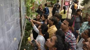 Only 27 colleges had the above 90 per cent figure in the current academic year. Among these 27 colleges, 20 are for the Science stream, three for Arts and the remaining four are for the Commerce stream.(HT/PHOTO) Only 27 colleges had the above 90 per cent figure in the current academic year. Among these 27 colleges, 20 are for the Science stream, three for Arts and the remaining four are for the Commerce stream.(HT/PHOTO)