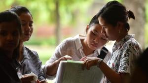 The non-collegiate women’s education board (NCWEB) on Sunday announced its first cut-off list for the BA and BCom programme offered at its centres.(Sanchit Khanna/HT file) The non-collegiate women’s education board (NCWEB) on Sunday announced its first cut-off list for the BA and BCom programme offered at its centres.(Sanchit Khanna/HT file)