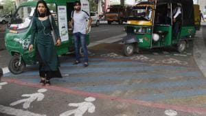 Members of Raahgiri Foundation and Haryana Vision Zero designed a “tactical urbanism solution” at Shankar Chowk to provide safe passage to about 10,000 pedestrians who use the junction every day.(Yogendra Kumar/HT PHOTO) Members of Raahgiri Foundation and Haryana Vision Zero designed a “tactical urbanism solution” at Shankar Chowk to provide safe passage to about 10,000 pedestrians who use the junction every day.(Yogendra Kumar/HT PHOTO)
