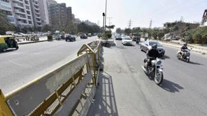 Gurugram traffic police on Tuesday turned Subhash Chowk into a four-way junction(HT File Photo) Gurugram traffic police on Tuesday turned Subhash Chowk into a four-way junction(HT File Photo)