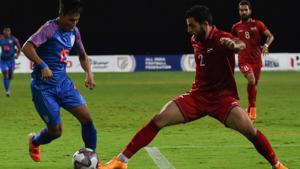 India's forward Udanta Singh (L) and Syria's defender Abdullah Al Shami (R) fight for the ball.(AFP) India's forward Udanta Singh (L) and Syria's defender Abdullah Al Shami (R) fight for the ball.(AFP)