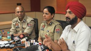 Punjab food and drug administrator KS Pannu (right) and ADGP Gurpreet Deo talking to the media in Mohali, July 16, 2019.(Ravi Kumar / HT Photo) Punjab food and drug administrator KS Pannu (right) and ADGP Gurpreet Deo talking to the media in Mohali, July 16, 2019.(Ravi Kumar / HT Photo)