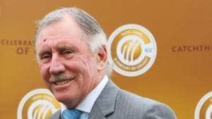 CARDIFF, WALES - JULY 09: Ian Chappell (R) of Australia is inducted into the ICC Cricket Hall of Fame by ICC President David Morgan during day two of the npower 1st Ashes Test Match between England and Australia at the SWALEC Stadium on July 9, 2009 in Cardiff, Wales.(Getty Images)