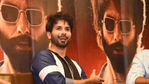 Actor Shahid Kapoor at a press meet to for Kabir Singh, in New Delhi.(IANS) Actor Shahid Kapoor at a press meet to for Kabir Singh, in New Delhi.(IANS)