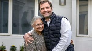 Sheila Dikshit’s sudden death sent shockwaves across the country, and leaders, cutting across party lines, joined in paying tributes to the Congress stalwart.(PTI) Sheila Dikshit’s sudden death sent shockwaves across the country, and leaders, cutting across party lines, joined in paying tributes to the Congress stalwart.(PTI)