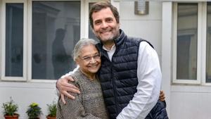 Rajasthan Chief Minister Ashok Gehlot also condoled the demise of his party colleague Dikshit.(PTI) Rajasthan Chief Minister Ashok Gehlot also condoled the demise of his party colleague Dikshit.(PTI)