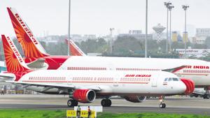 Civil Aviation Minister Hardeep Singh Puri this week said that Air India has to be privatized in order to save it.(ABHIJIT BHATLEKAR/MINT) Civil Aviation Minister Hardeep Singh Puri this week said that Air India has to be privatized in order to save it.(ABHIJIT BHATLEKAR/MINT)
