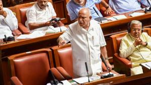 BS Yeddyurappa declared that he will stay put till midnight for the motion to be moved.(PTI Photo) BS Yeddyurappa declared that he will stay put till midnight for the motion to be moved.(PTI Photo)