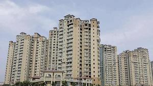 The court also expanded the scope of the ruling to the realty sector at large, ordering the central and state governments to take action against similar builders.(HT Photo) The court also expanded the scope of the ruling to the realty sector at large, ordering the central and state governments to take action against similar builders.(HT Photo)
