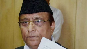 A committee of senior SP leaders, which visited Rampur,ound the district administration had not got the land measured.(HT Photo) A committee of senior SP leaders, which visited Rampur,ound the district administration had not got the land measured.(HT Photo)