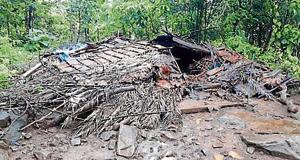 Rishya Meghwali died when a portion of his house fell on him as tremors hit Dahanu on Thursday morning.(HT Photo) Rishya Meghwali died when a portion of his house fell on him as tremors hit Dahanu on Thursday morning.(HT Photo)