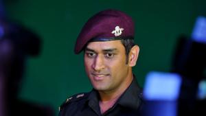Indian cricket team captain Mahendra Singh Dhoni arrives at a function after bring conferred the rank of Lieutenant Colonel in the Territorial Army in New Delhi on November 1,2011.(AFP) Indian cricket team captain Mahendra Singh Dhoni arrives at a function after bring conferred the rank of Lieutenant Colonel in the Territorial Army in New Delhi on November 1,2011.(AFP)