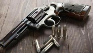 The man gifted the contract killer an expensive Beretta pistol to use it and keep it as a payment for his wife’s alleged partner.(File photo for representation.) The man gifted the contract killer an expensive Beretta pistol to use it and keep it as a payment for his wife’s alleged partner.(File photo for representation.)