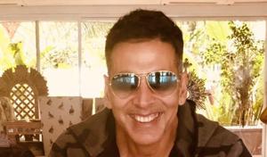 Akshay Kumar salutes soldiers of the Indian Army to mark Kargil Vijay Diwas.(Twitter) Akshay Kumar salutes soldiers of the Indian Army to mark Kargil Vijay Diwas.(Twitter)