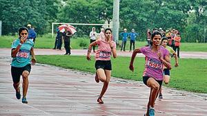 100 metre semifinal for girls under-18.(HT Photo) 100 metre semifinal for girls under-18.(HT Photo)
